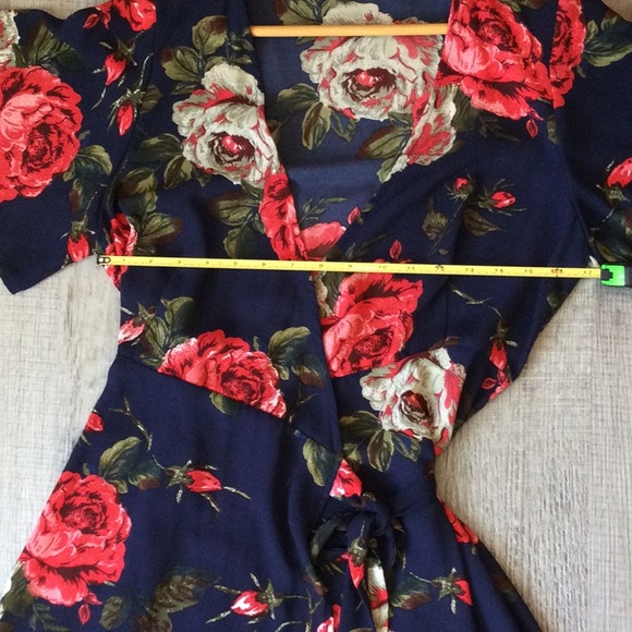 Forever 21 Boho beauty flowy midi floral Y2K dress - Picture 5 of 6